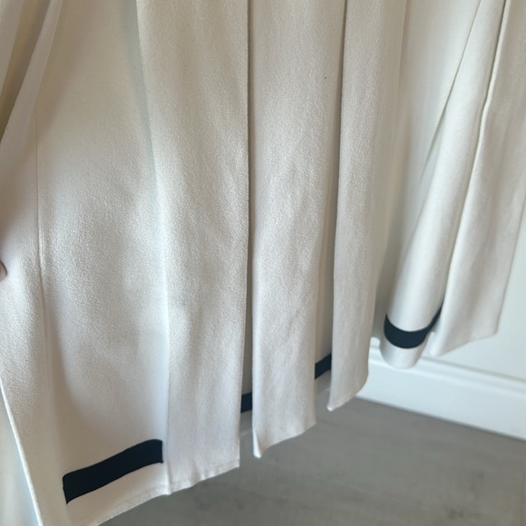 Chanel dress - Picture 4 of 9